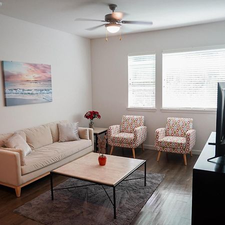Luxury Designed 2 Bedrooms Part Hotel In Woodland Hills Ca Los Ángeles Exterior foto