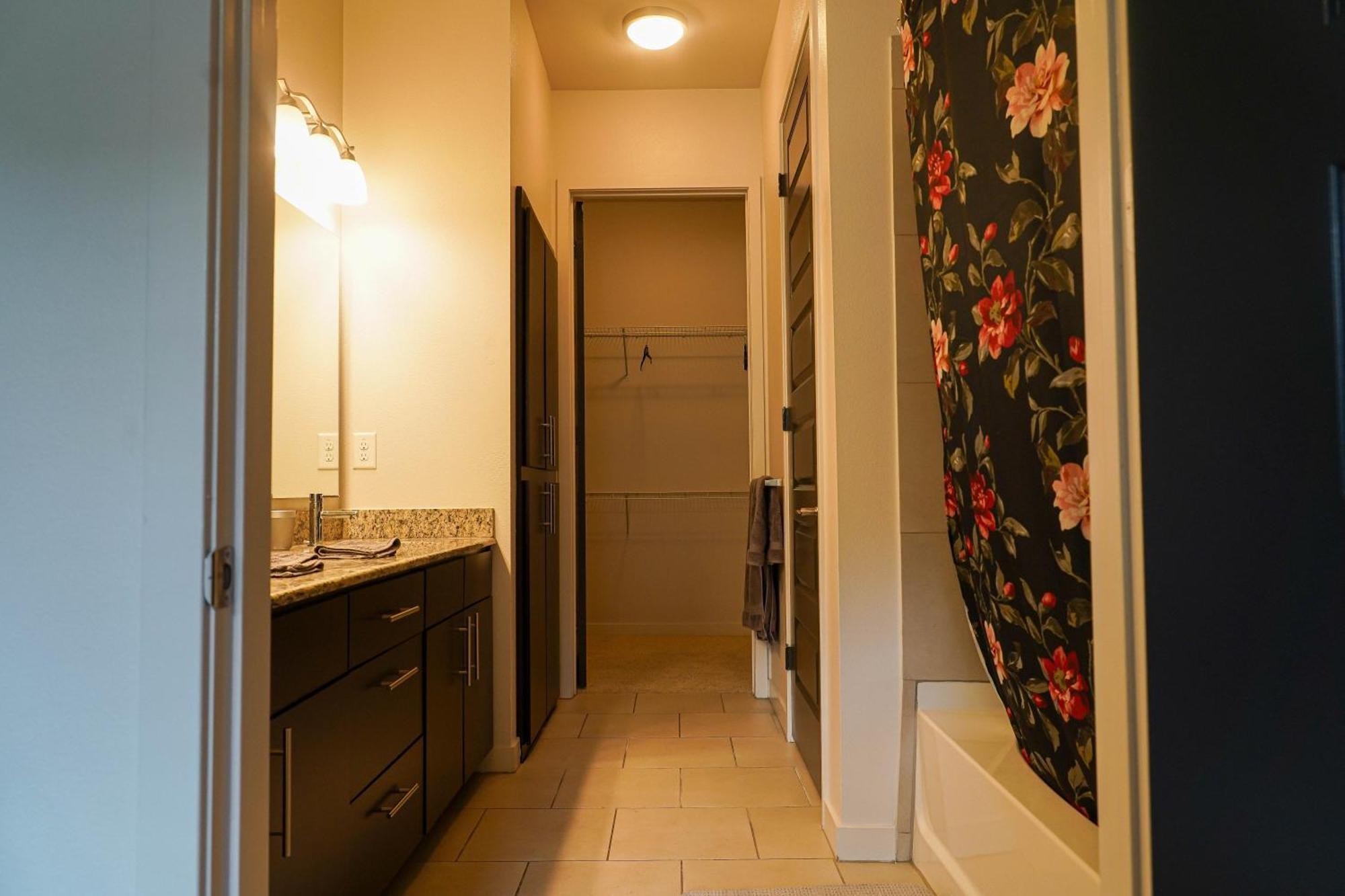 Luxury Designed 2 Bedrooms Part Hotel In Woodland Hills Ca Los Ángeles Exterior foto